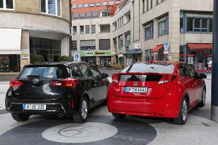 Honda Civic 1.6 i-DTEC, Toyota Auris 2.0 D-4D, Heckansicht