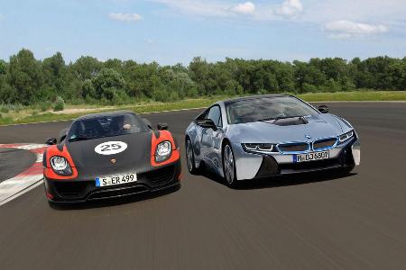 Porsche 918 Spyder, BMW i8