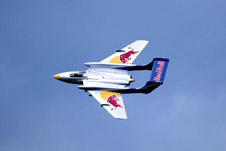 De Havilland Sea Vicen - Red Bull