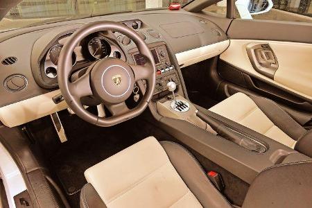 Lamboghini Gallardo LP 550-2, Cockpit, Lenkrad