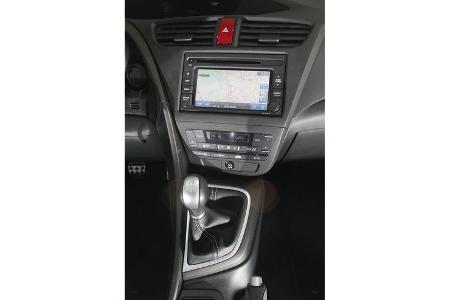 Honda Civic 2.2i-DTEC, Mittelkonsole