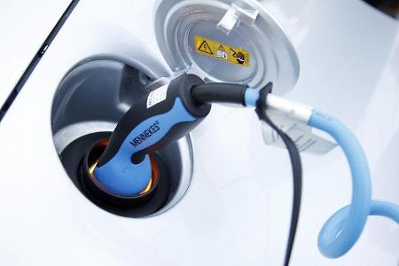 VW XL1, Einliter-Auto, Ladekabel