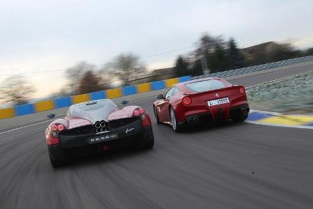 Pagani Huayra, Ferrari F12 Berlinetta, Heckansicht