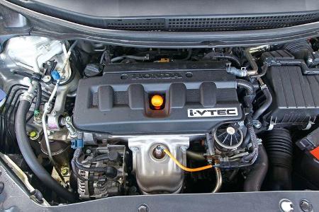Honda Civic 1.8, Motor, Motorraum