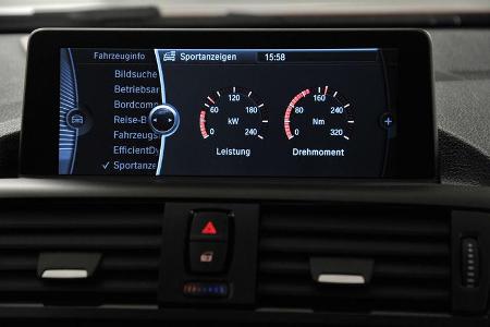 BMW Einser, Bildschrim, Drehmoment, Leistung, Anzeige