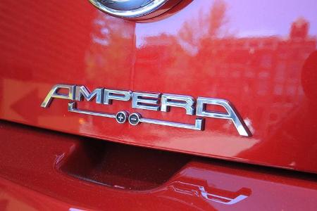 Opel Ampera, Schriftzug, Typenbezeichnung, Emblem