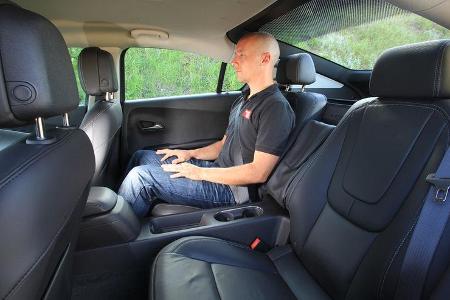 Opel Ampera, Rückbank, Rücksitz, Dani Heyne