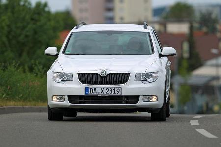 Skoda Superb Combi 2.0 TDI, Frontansicht, Front