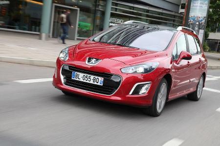 Peugeot 308 SW 155 THP, Frontansicht, Motorhaube