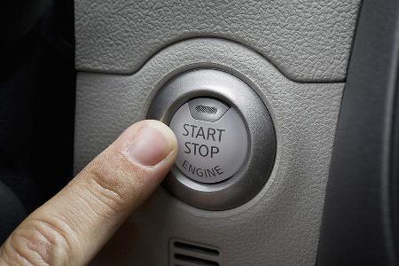 Nissan Micra 1.2 DIG-S ams 16/11, Start-Stopp-Knopf