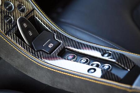 McLaren MP4-12C, Innenraum, Cockpit, Mittelkonsole