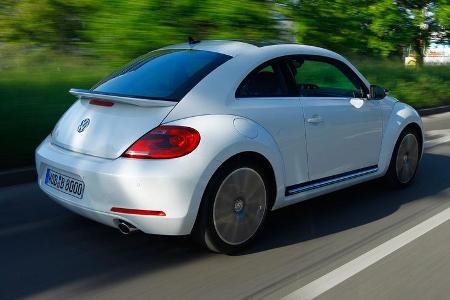 VW Beetle 2.0 TSI DSG, Rückansicht, Überlandfahrt