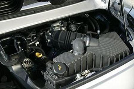 Mit 320 PS Schwächster im Vergleich: der Boxermotor.