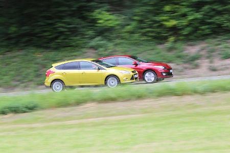 Ford Focus 1.0 Ecoboost, Renault Mégane TCe 130, Seitenansicht