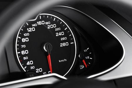 Audi A4 Allroad Quattro, Innenraum, Tacho