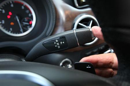 Mercedes B-Klasse, Hebel