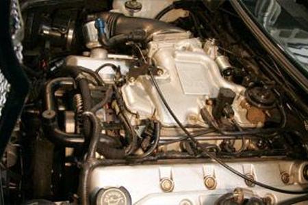 Amerikanisches Urgestein: Der bullige V8 lässt den XPower zuweilen in Ehrfurcht erzittern