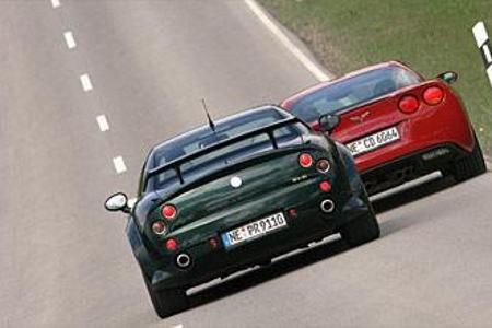 Der skurrile Brite muss dem gleichfalls immer noch recht knochigen Amerikaner den Vortritt lassen