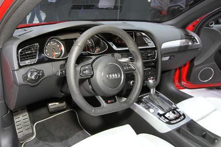 Audi RS4 Avant Auto-Salon Genf 2012