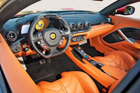 Ferrari F12 Berlinetta, Cockpit, Lenkrad