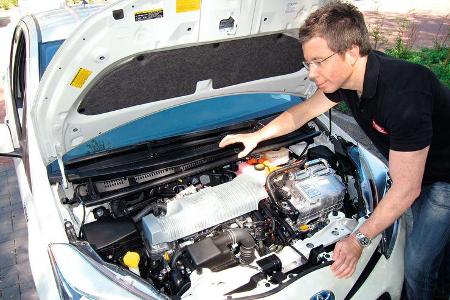 Toyota Yaris Hybrid, Motor