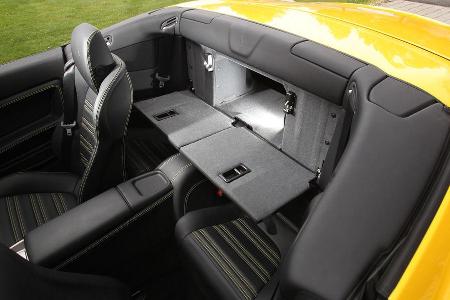 Ferrari California, Rckbank, Durchreiche