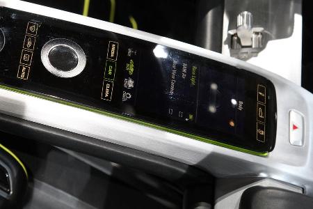 Porsche 918 Spyder, Mittelkonsole