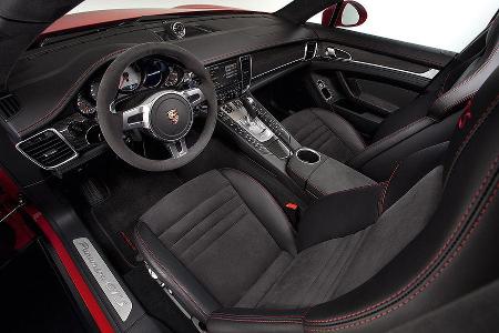 Porsche Panamera GTS, Innenraum, Cockpit