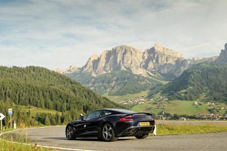 Aston Martin Vanquish, Heckansicht