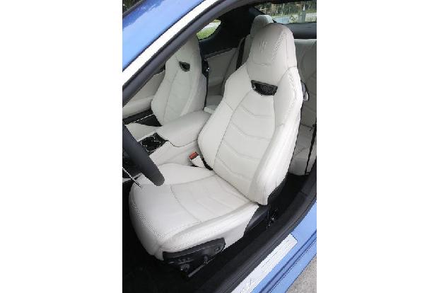 Maserati Gran Turismo Sport, Sitz, Fahrersitz