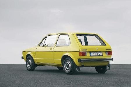 In neun Jahren Bauzeit wurden vom VW Golf der ersten Generation 6.307.145 Stück gefertigt. In Südafrika wurde der VW Golf I ...