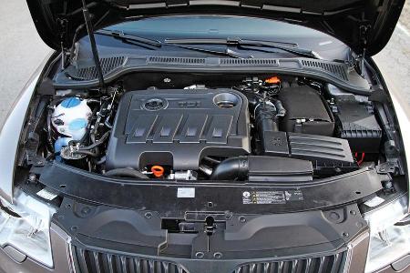 Skoda Superb Combi 2.0 TDI 4x4 DSG, Motor