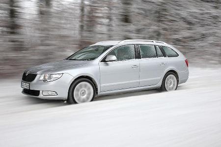 Ford Mondeo Turnier, Skoda Superb Combi