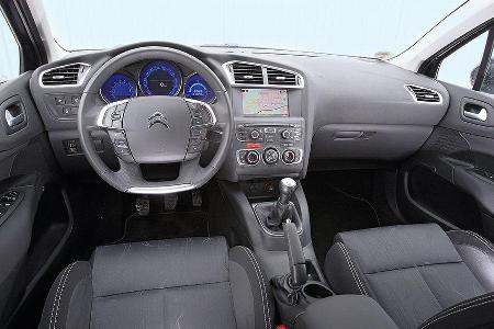 Citroen C4 Vti 120, Cockpit