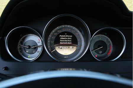 Mercedes C-Klasse T-Modell, Tacho