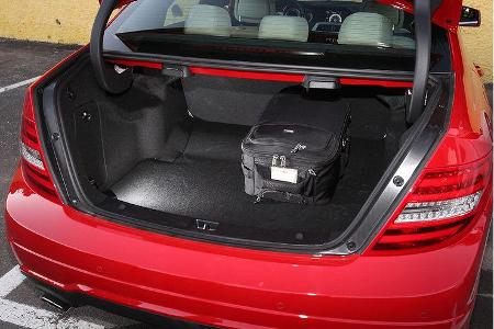 Mercedes C-Klasse, Kofferraum
