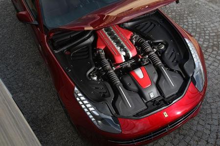 Ferrari FF, Motor