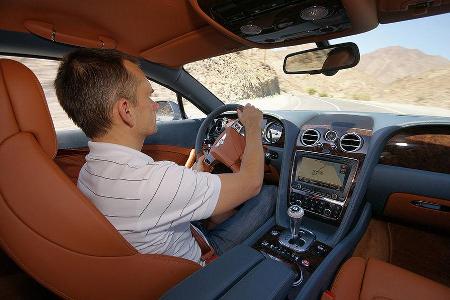 1210, Bentley Continental GT, Innenraum, Armaturenbrett