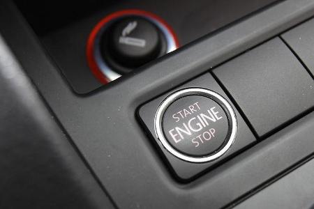 03/11 aumospo05/2011 VW Jetta, Start-Stop-Knopf