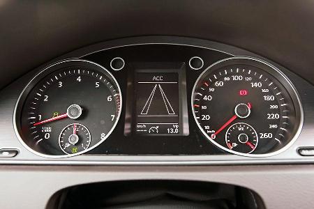 VW Passat Eco Fuel, Innenraum, Cockpit, Tacho