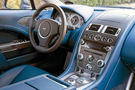 Aston Martin Rapide S, Lenkrad, Mittelkonsole