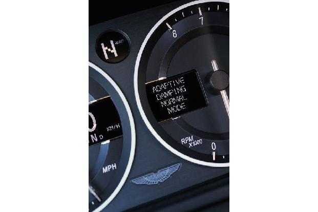 Aston Martin Rapide S, Rundinstrumente