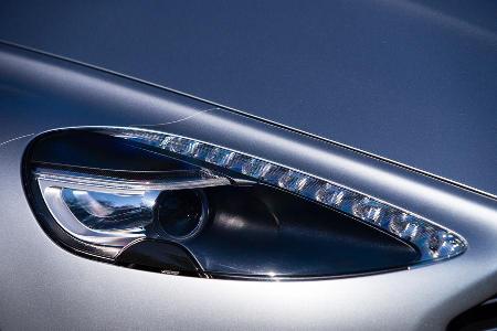 Aston Martin Rapide S, Frontscheinwerfer