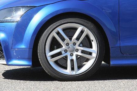 Audi TT, BMW Z4, Porsche Boxster, Nissan 370Z