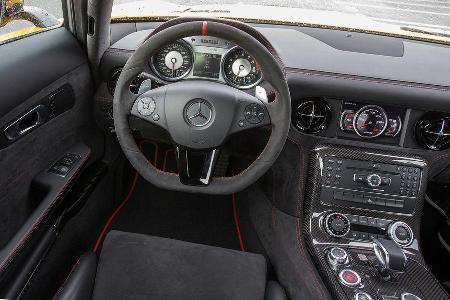 Mercedes SLS AMG Black Series, Cockpit, Lenkrad