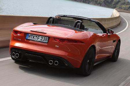 Jaguar F-Type S, Heckansicht