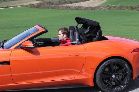 Jaguar F-Type S, Verdeck, ffnet