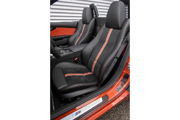 BMW Z4 s-Drive 35is, Fahrersitz