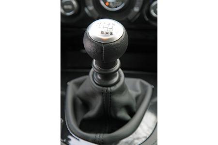Peugeot RCZ 2.0 HDi FAP 163, Schalthebel, Schaltknauf