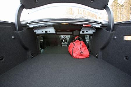 Peugeot RCZ 2.0 HDi FAP 163, Ladefläche